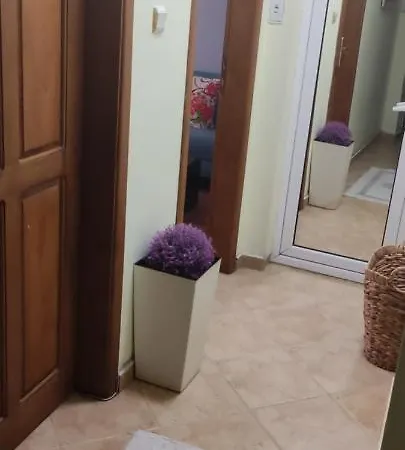за гости на град бургас. منزل للإقامة *